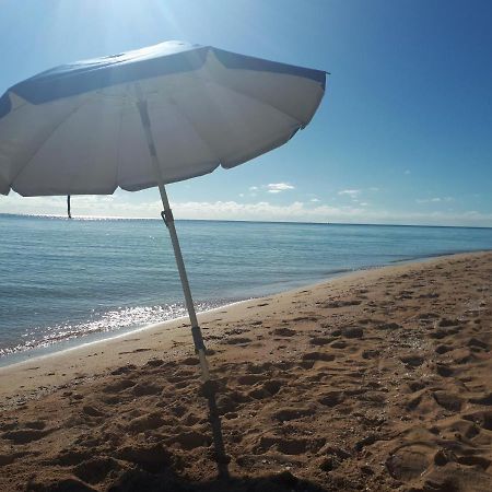 Private And Peaceful Cottage At The Beach Nasáu Exterior foto