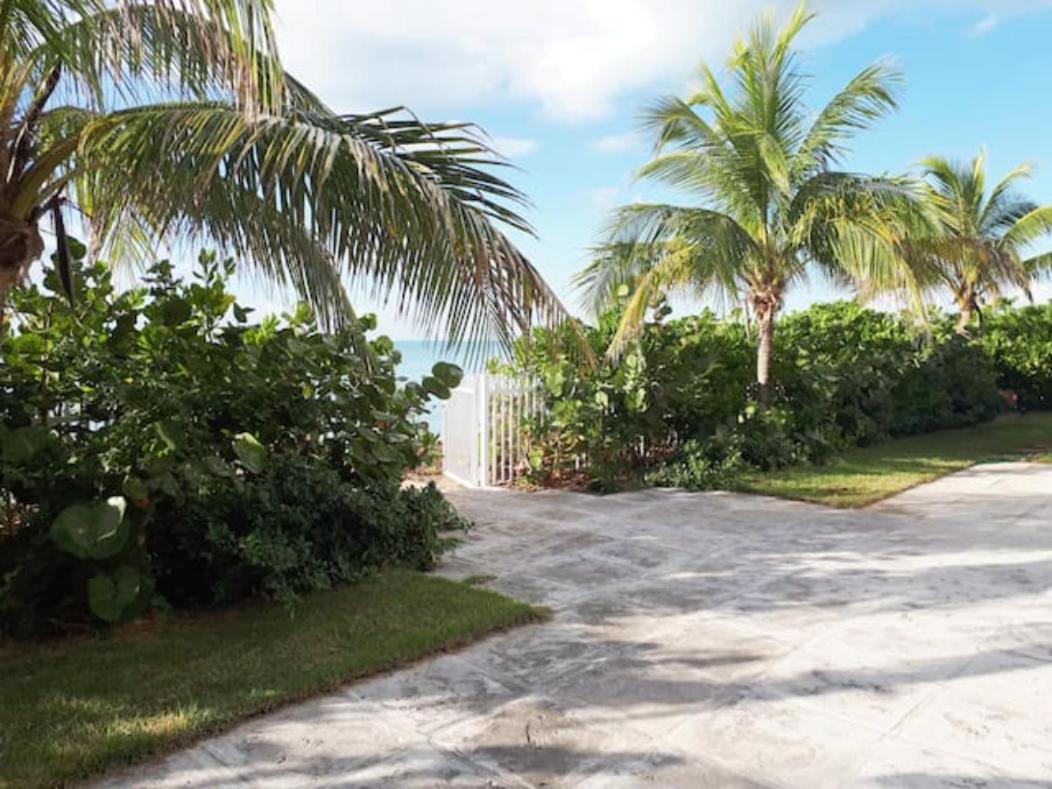 Private And Peaceful Cottage At The Beach Nasáu Exterior foto