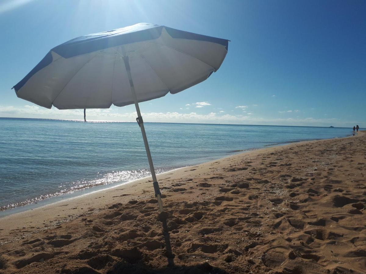 Private And Peaceful Cottage At The Beach Nasáu Exterior foto